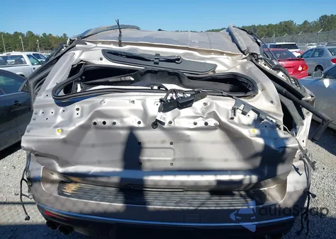 2023 Chevrolet Tahoe 4Wd High Country z USA, uszkodzony, nr VIN 1GNSKTKL5PR398671